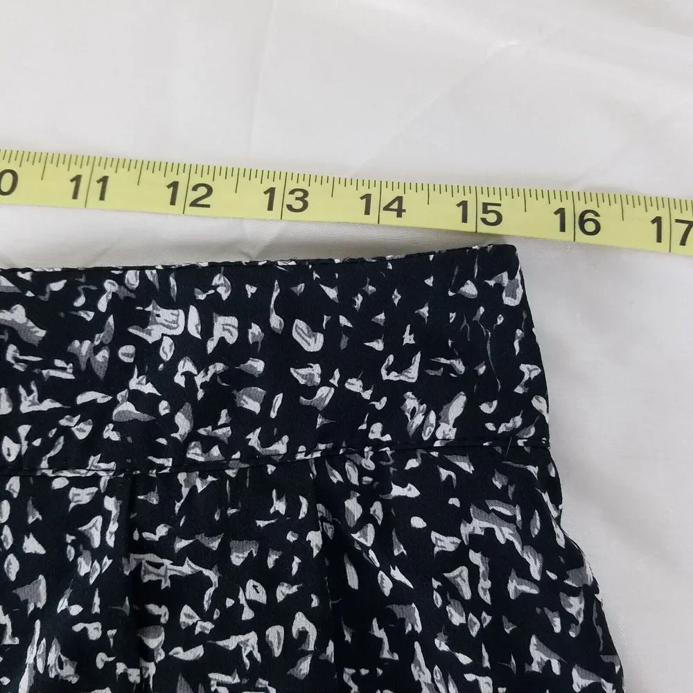 She‎ + Sky Shorts Womens Large Black High Rise Culotte Back Zip Lined Abstract